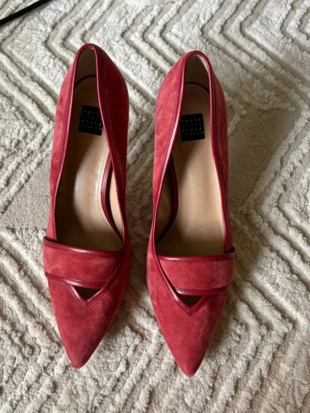 Y2K White House Black Market Pink Faux Suede Pumps